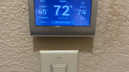 Smart thermostat setup with Wi-Fi control for energy-efficient Dallas smart homes